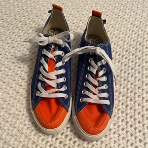 Florida Gator canvas lace up sneakers